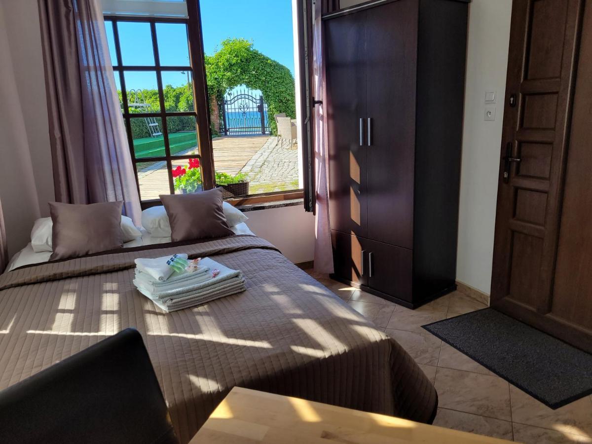 萨比诺瓦Dom Przy Plazy住宿加早餐旅馆 外观 照片