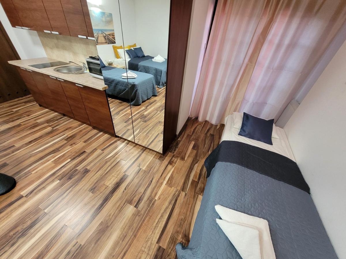 萨比诺瓦Dom Przy Plazy住宿加早餐旅馆 外观 照片